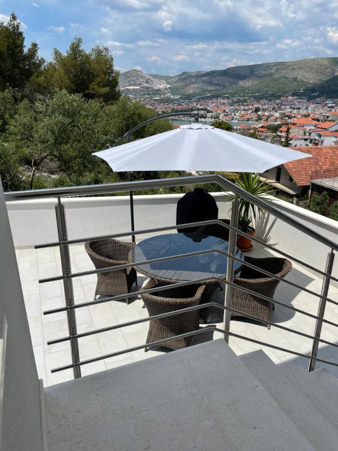 Villa Milena Трогир Екстериор снимка