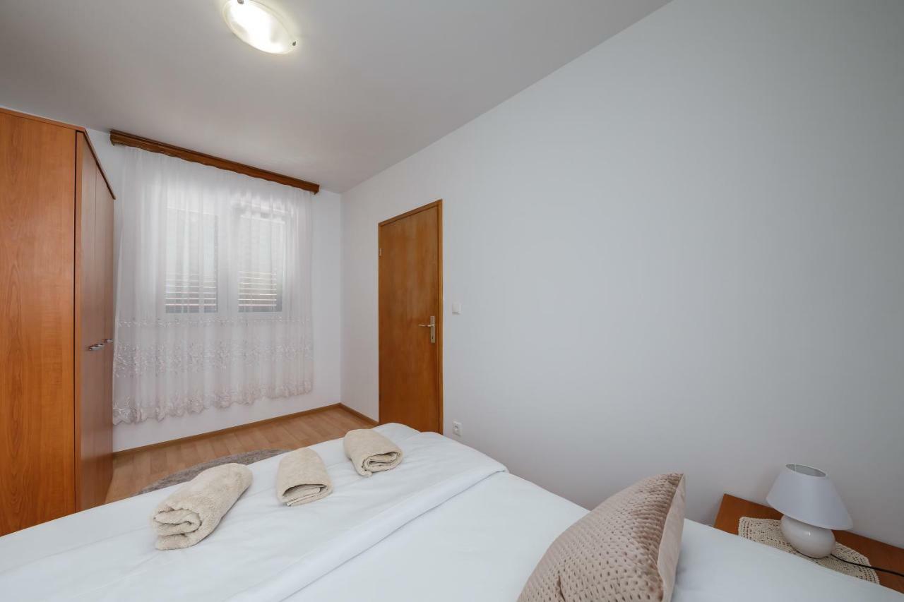 Villa Milena Трогир Екстериор снимка