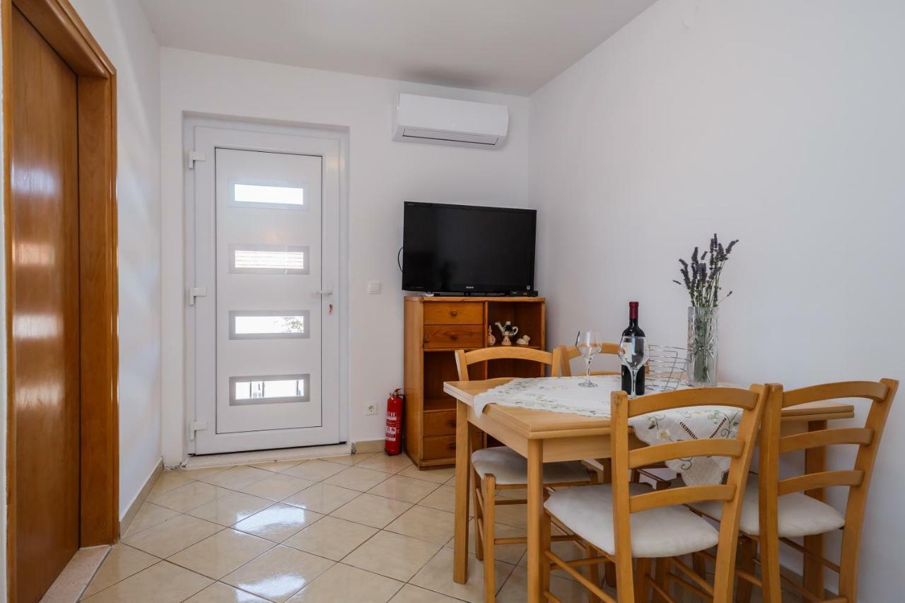 Villa Milena Трогир Екстериор снимка